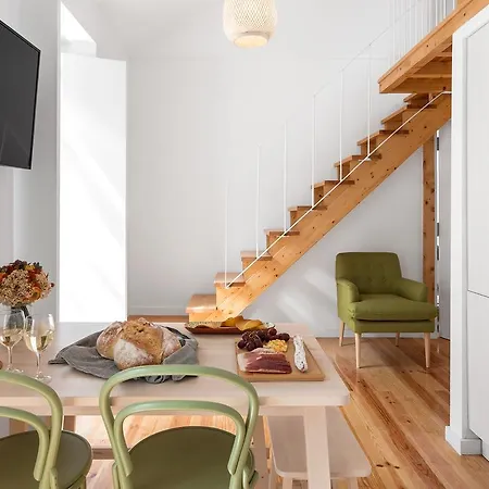 Serviced - Castelo S. Jorge Lisbona