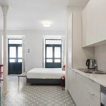 Serviced - Castelo S. Jorge Lisbona