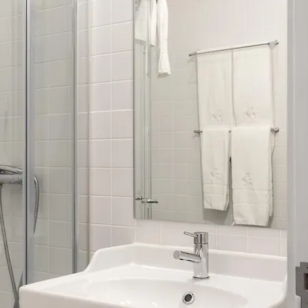 Serviced - Castelo S. Jorge